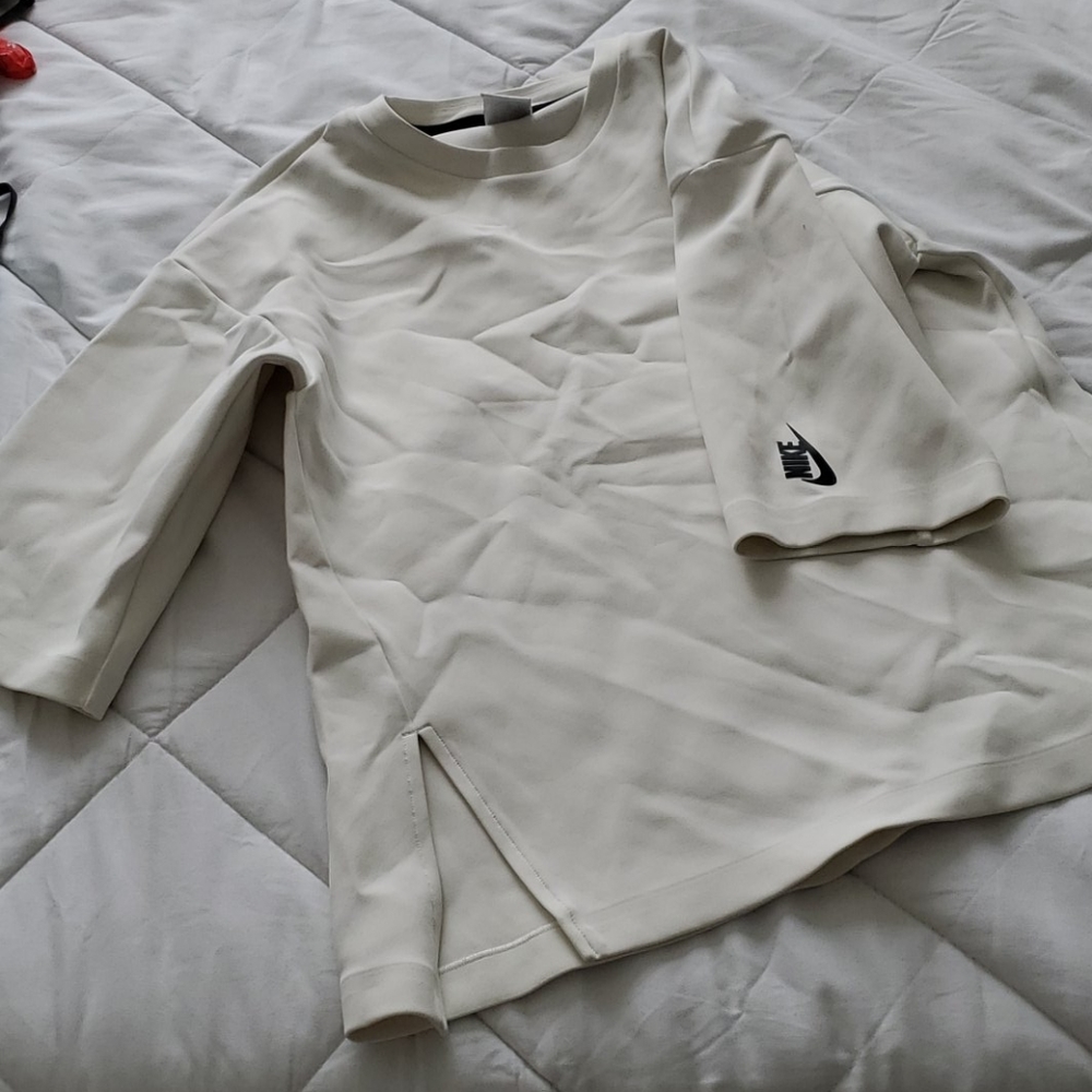 Nike outwear top - Picture 1 of 3
